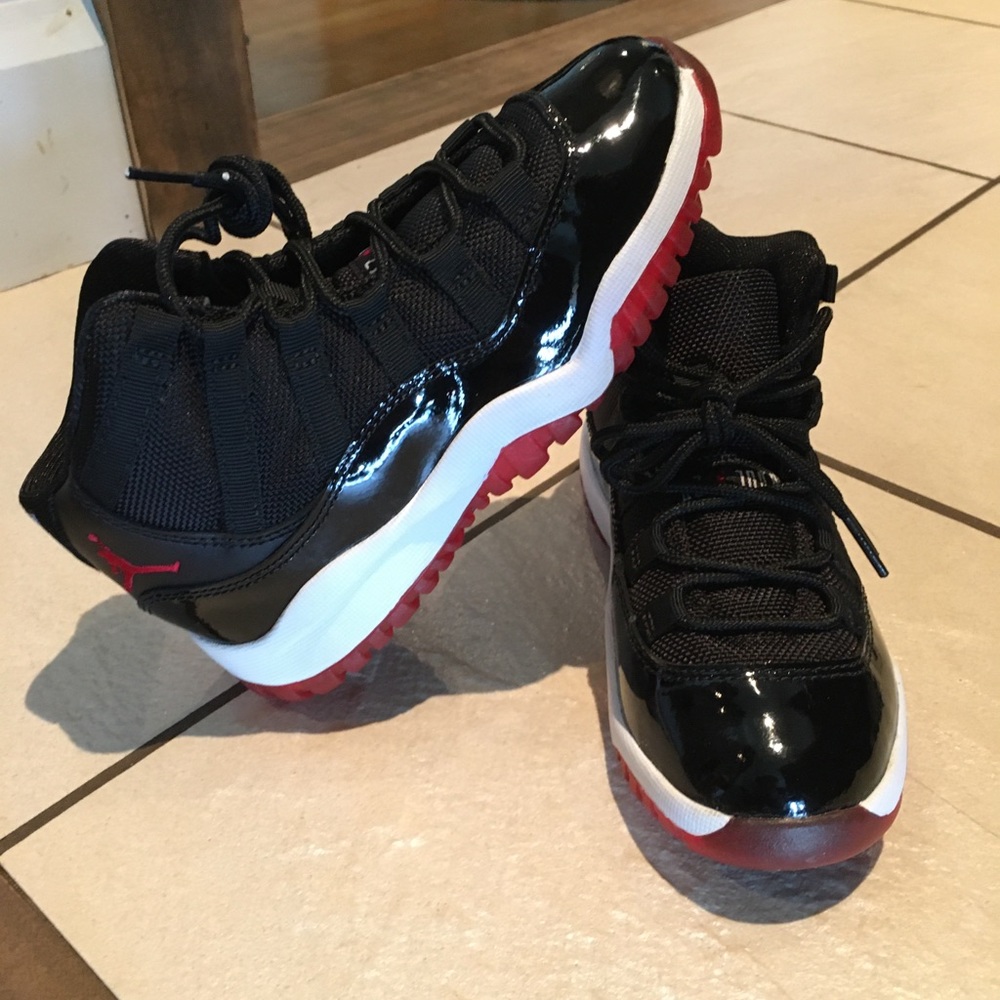2012 Jordan 11 Retro boys sneakers.  Size 12.5